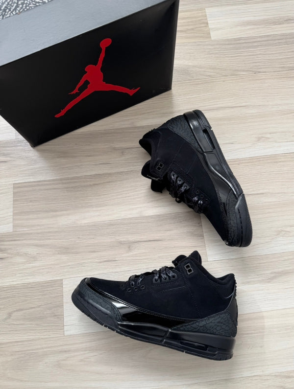 Jordan 3 Black Cat