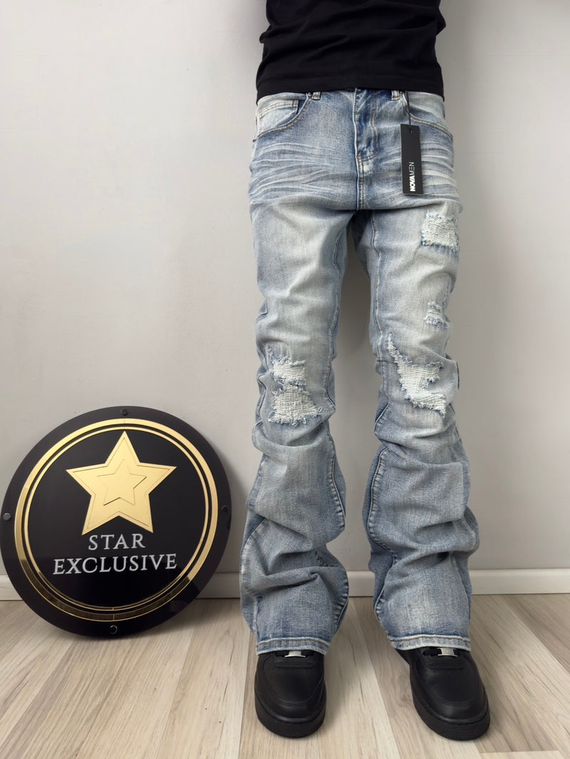 Jeans Fashion Nova Flare Celeste Deslavado