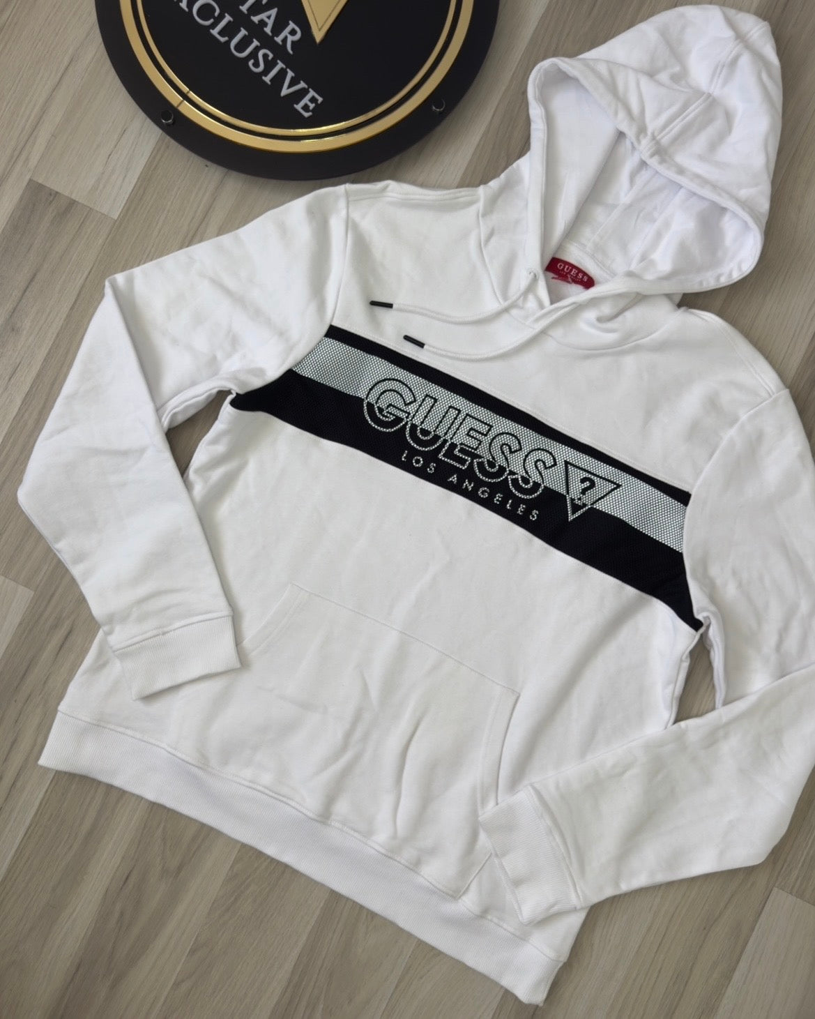 Poleron Guess
