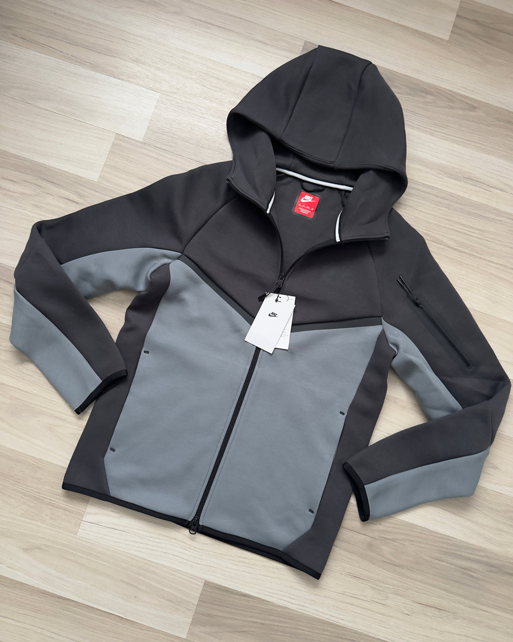 Poleron Nike Tech Grey/Dark Gray