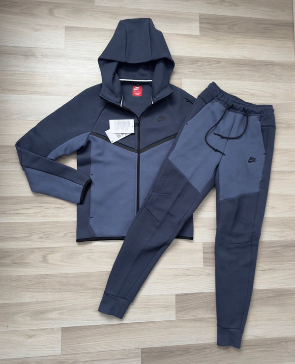 Conjunto Nike Tech Blue/Dark Blue